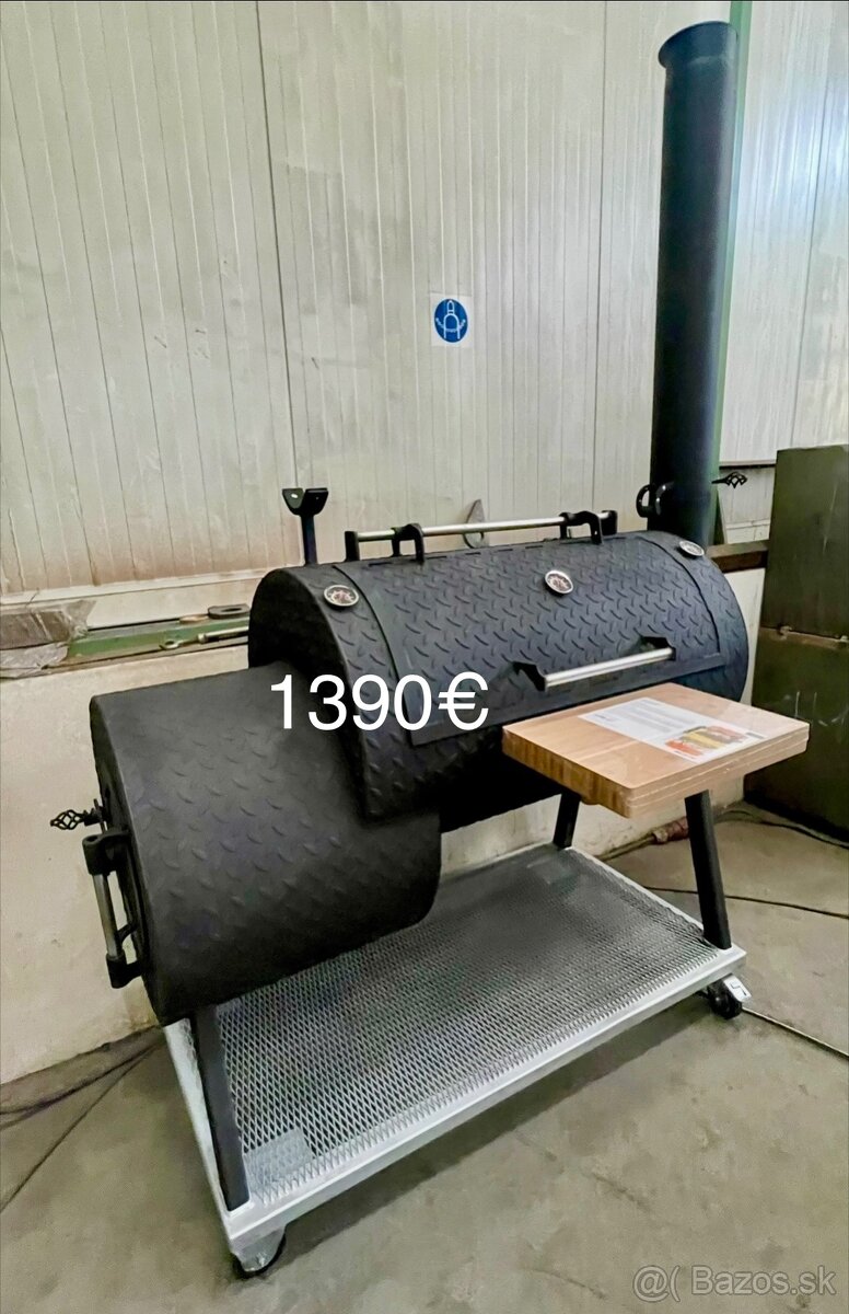 Gril lokomotíva s udiarňou. - 7