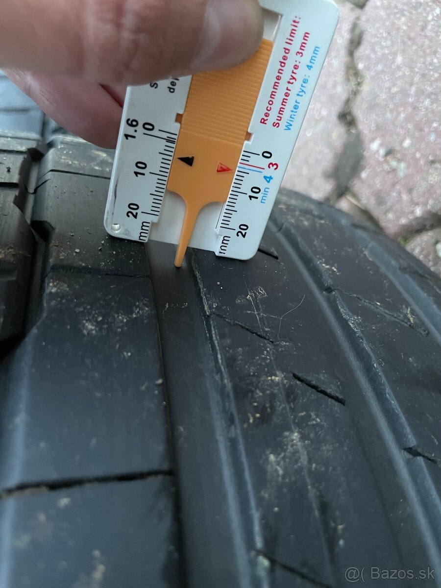 VW Springfield 18, 255/45 103 letní pneu Hankook,Multivan T6 - 7