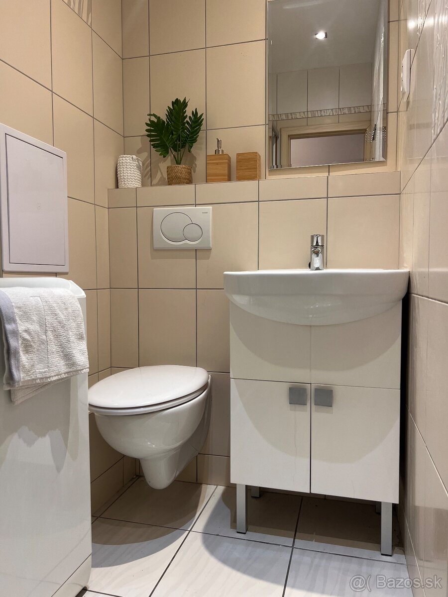 PRENÁJOM- Garsonka v centre - NITRA - 7