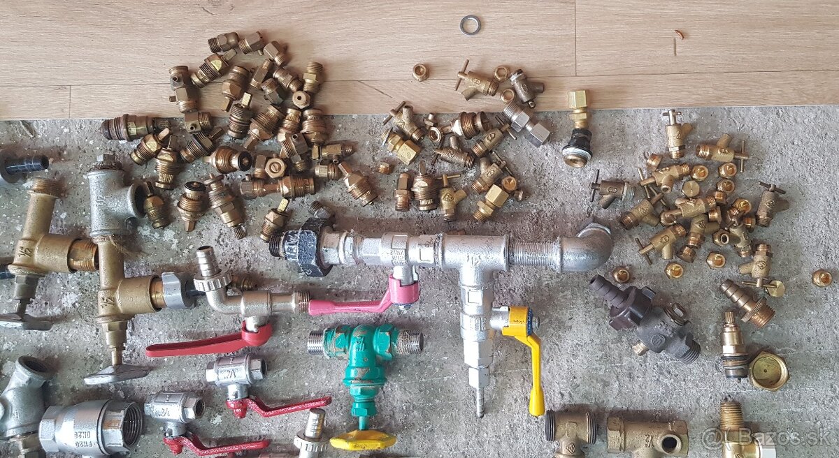 Vodo-inštalatérsky materiál 2 - 7