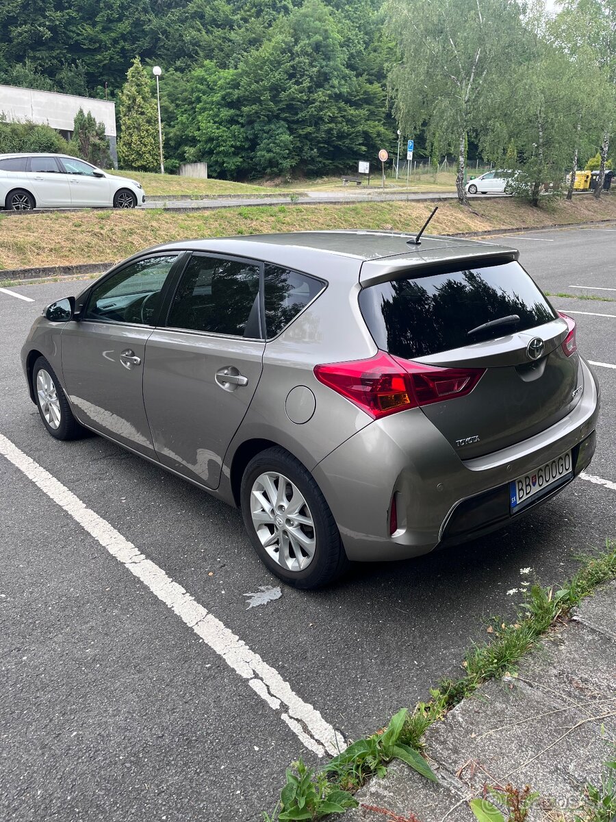Toyota Auris 1.6 Valvematic - 7