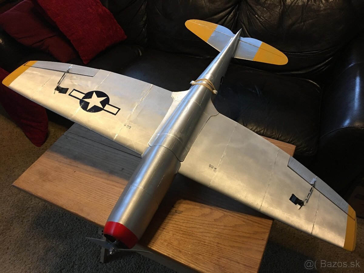 P 47 N Thunderbolt,RC lietadlo - 7