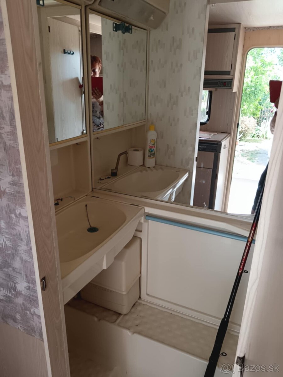 Dethleffs caravan - 7