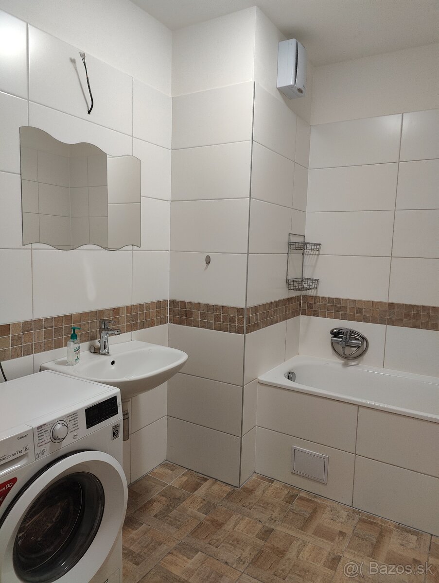 prenájom 2 izb. byt s garážovým státím, Rybárska, Šamorín - 7