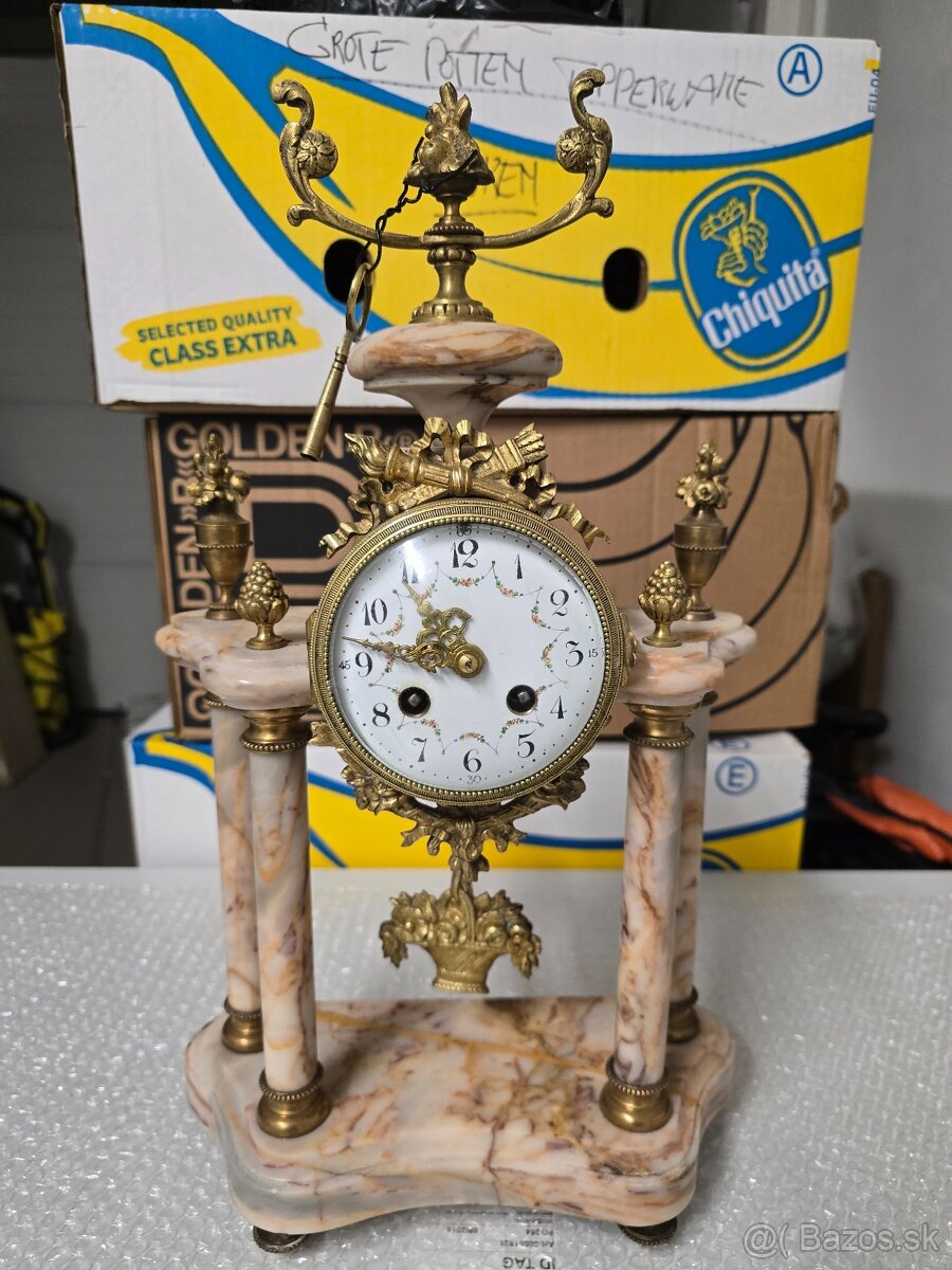 Mramorove hodiny a vazy - 7