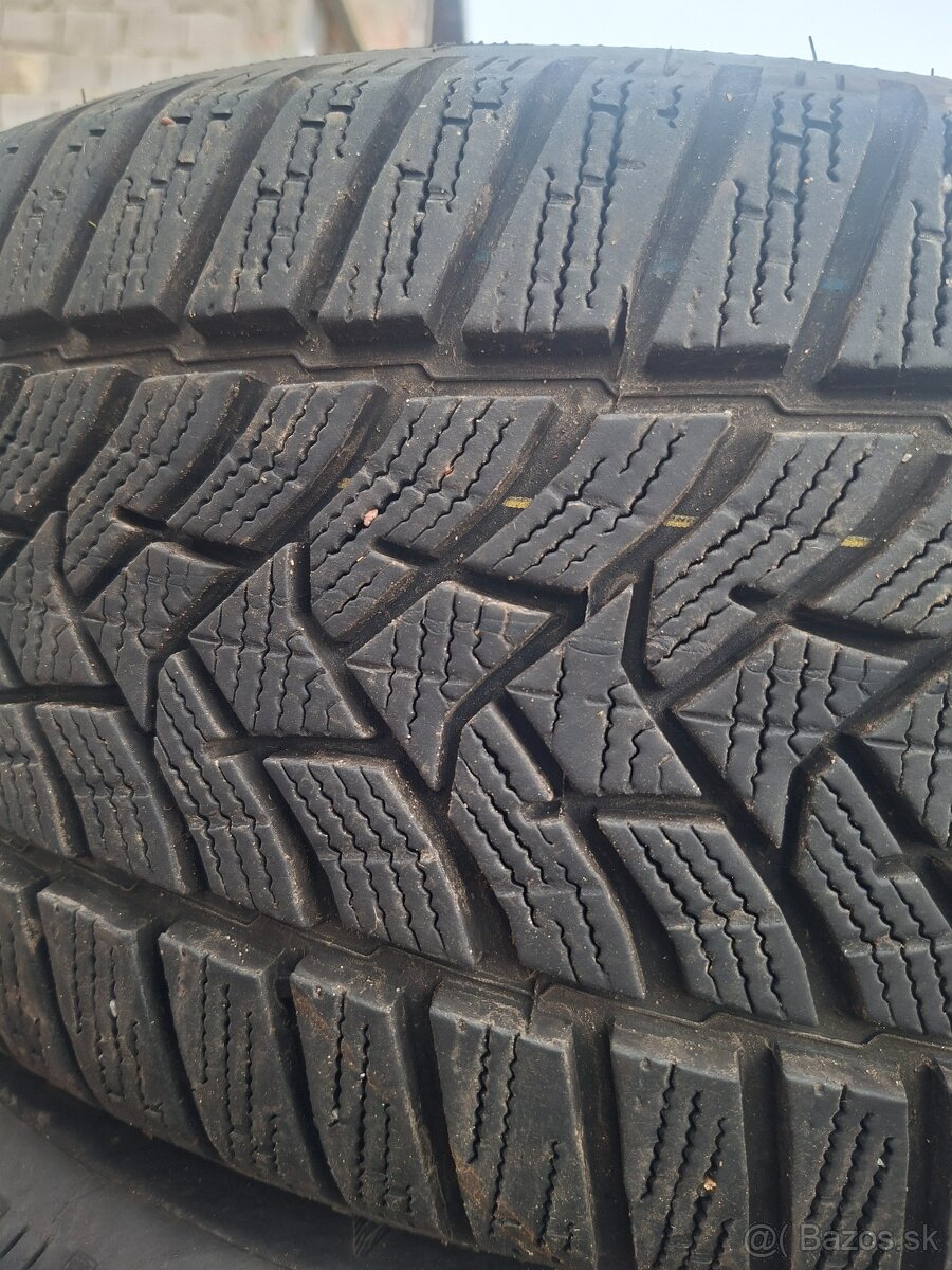 225/50R17 Dunlop dot 23 7mm - 7
