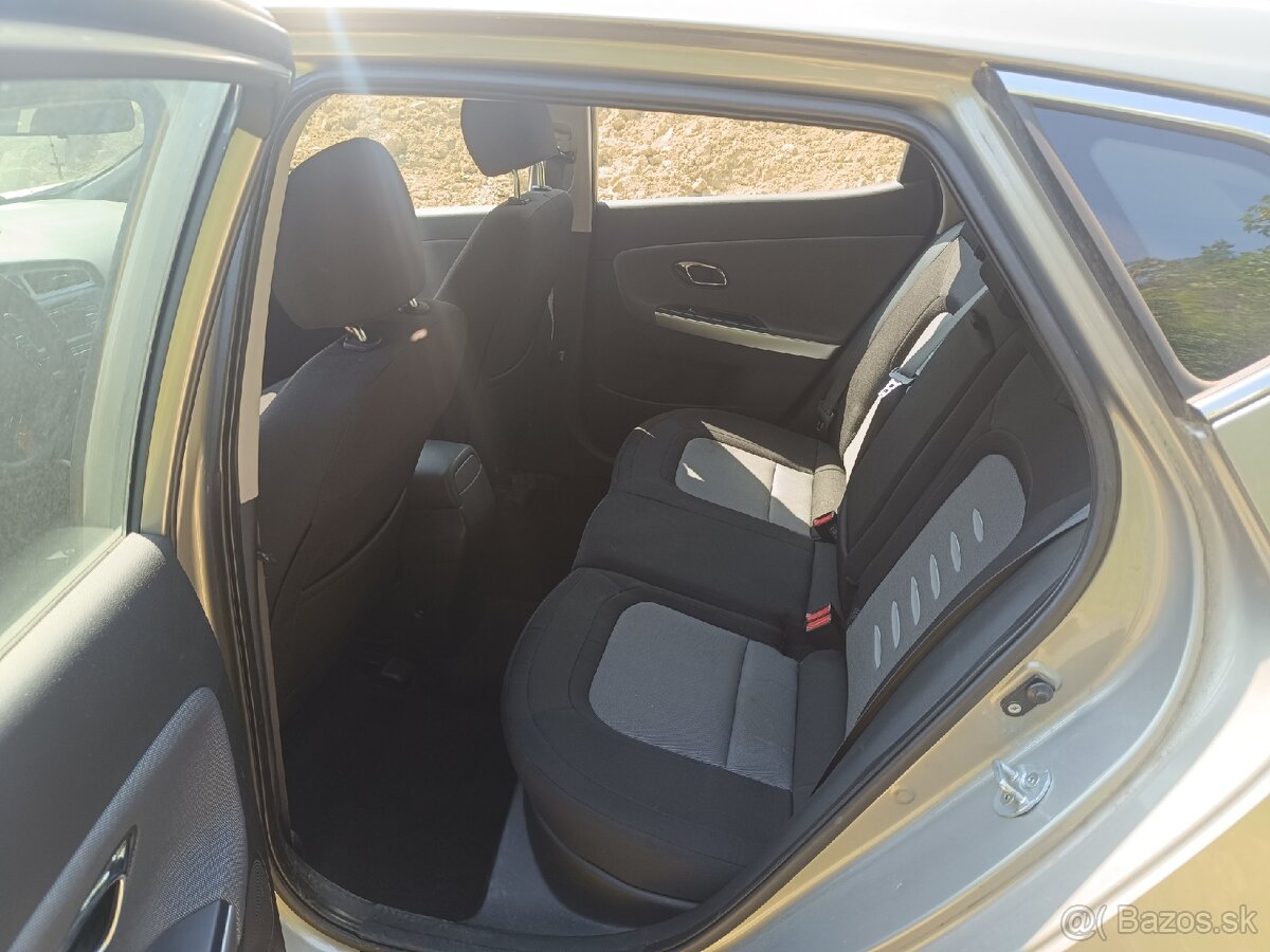 Kia ceed - 7