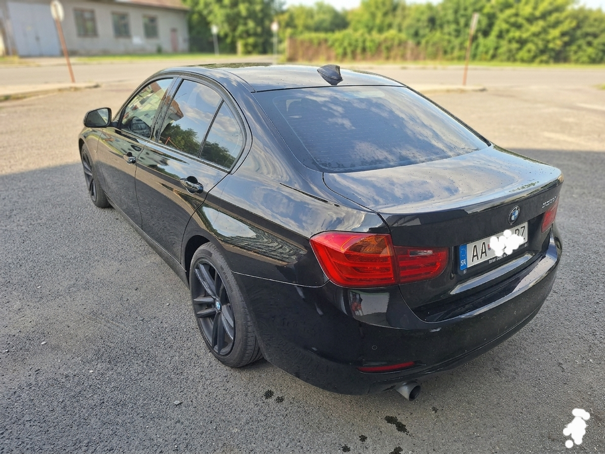 Predam BMW 320i(f30) Luxury line r.v.2012,135kw, - 7