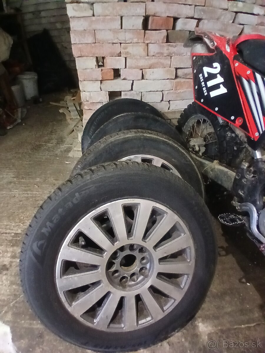 Predám audi a4 1.6 - 7