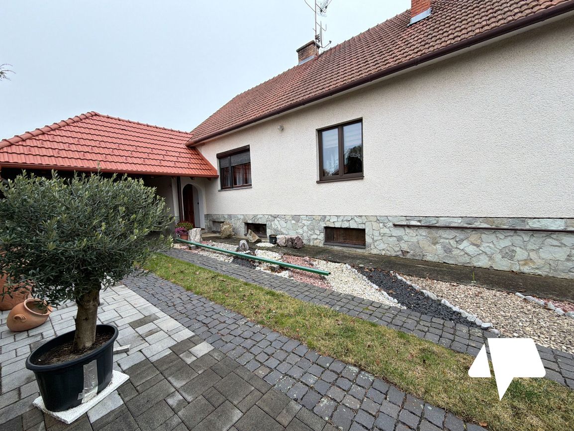 Predaj - Rodinný dom - Zlaté Moravce - 7