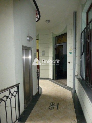 Dvojkancelária s vlastným zázemím na prenájom - 50,6 m2, Šaf - 7