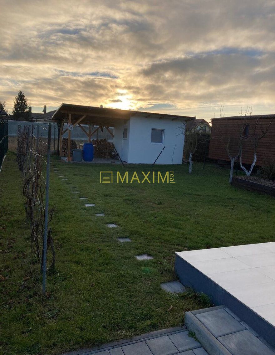 Ponúkame na predaj záhradný dom v Malackách, ul. Jozefa Kubi - 7