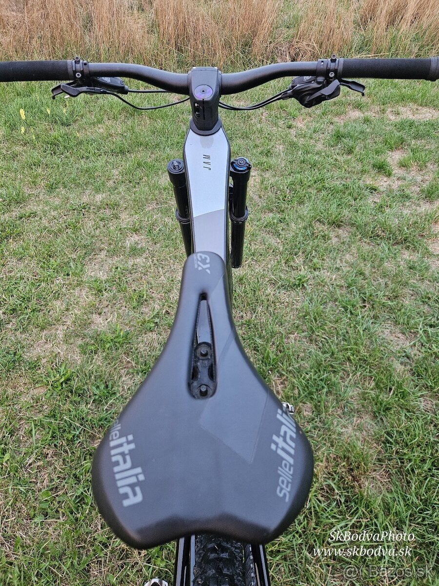 FOCUS JAM 8.8 2024,M, 1x12 karbon - 7