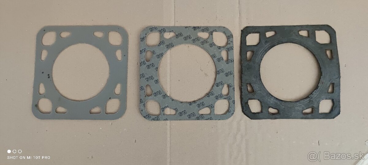 Slavia těsnění pod hlavu - 7