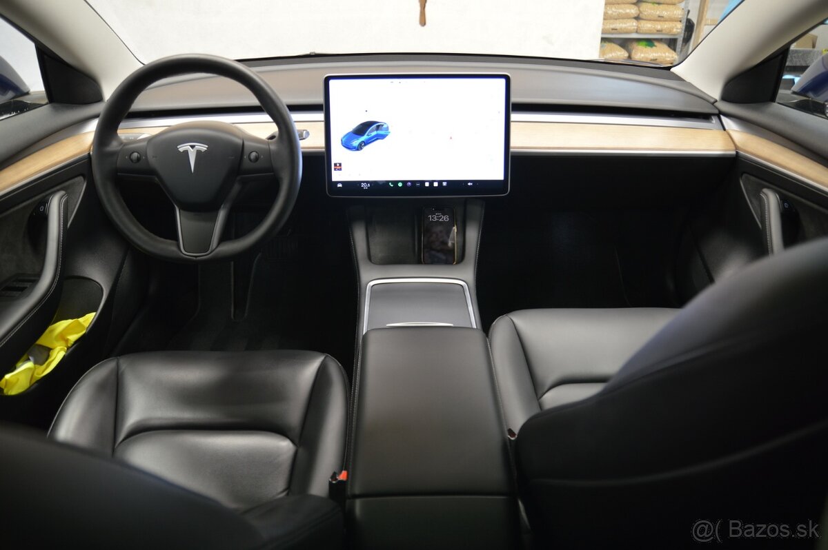 Tesla Model 3 LR ReFresh 4x4 366kw/82kWh NELAKOVANÉ - 7