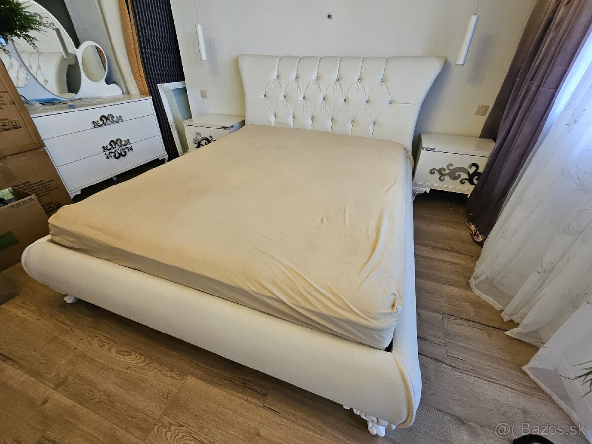 Luxusná manželská posteľ so Swarovski krištáľmi - 7