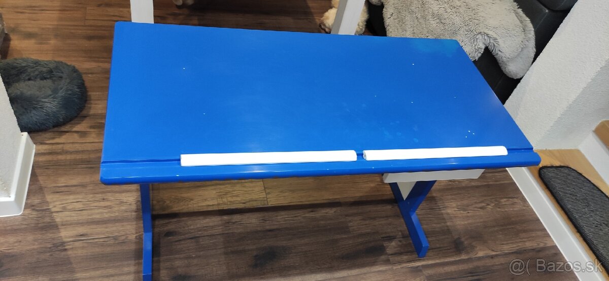 Rastúci písací stôl + stolička grátis - 7