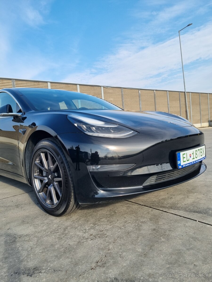 TESLA MODEL 3 Standart Range plus - 7