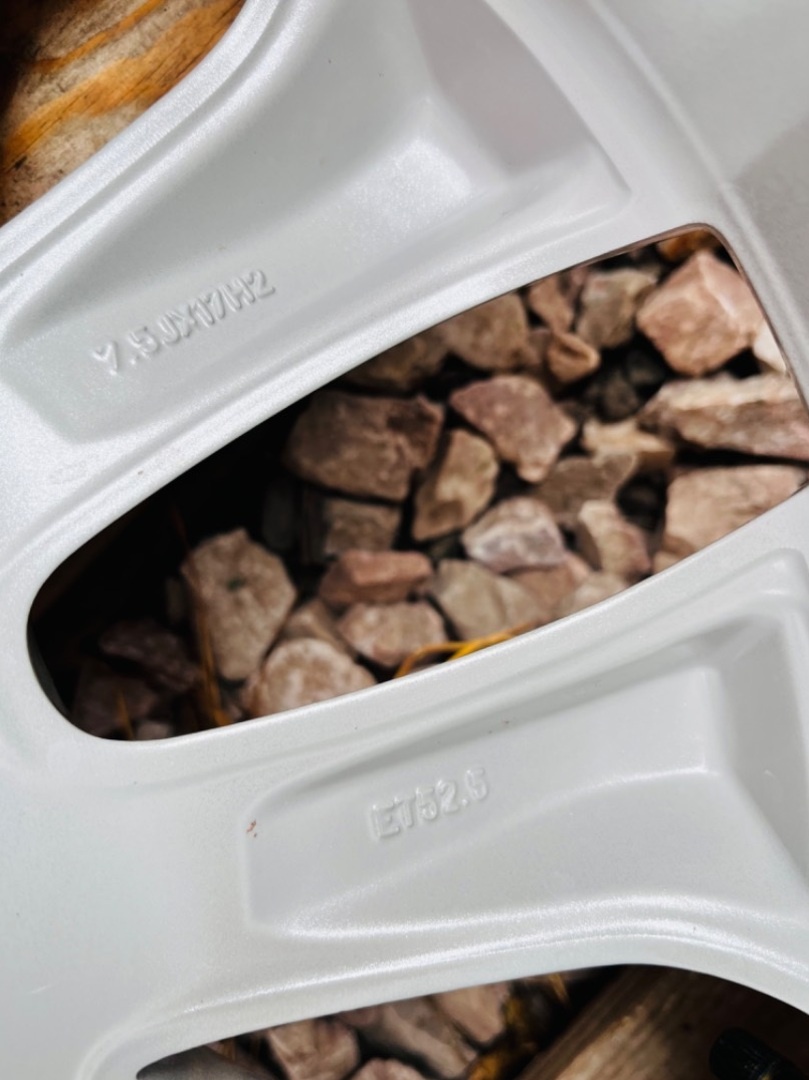 3ks - 5x108 R17 alu disk Ford - 7