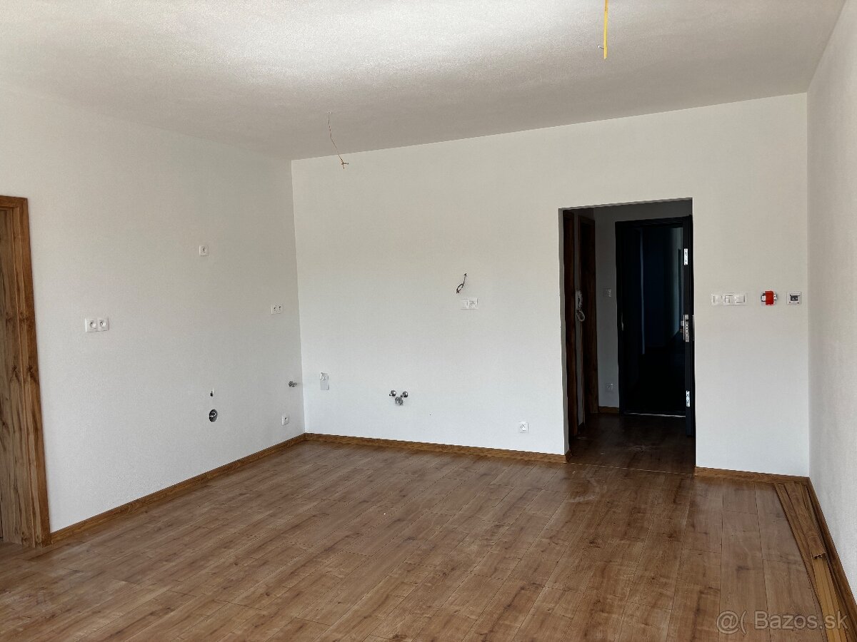 Novostavba - 2-izbový byt v štandarde - 7