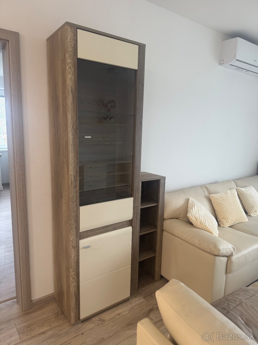 Ponúkame do prenájmu 3-izbovy byt s parkovacím miestom - 7