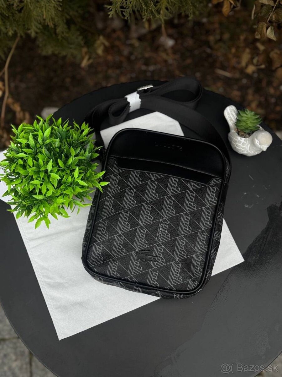 TAŠKA CEZ RAMENO OD LACOSTE 🌐 - 7