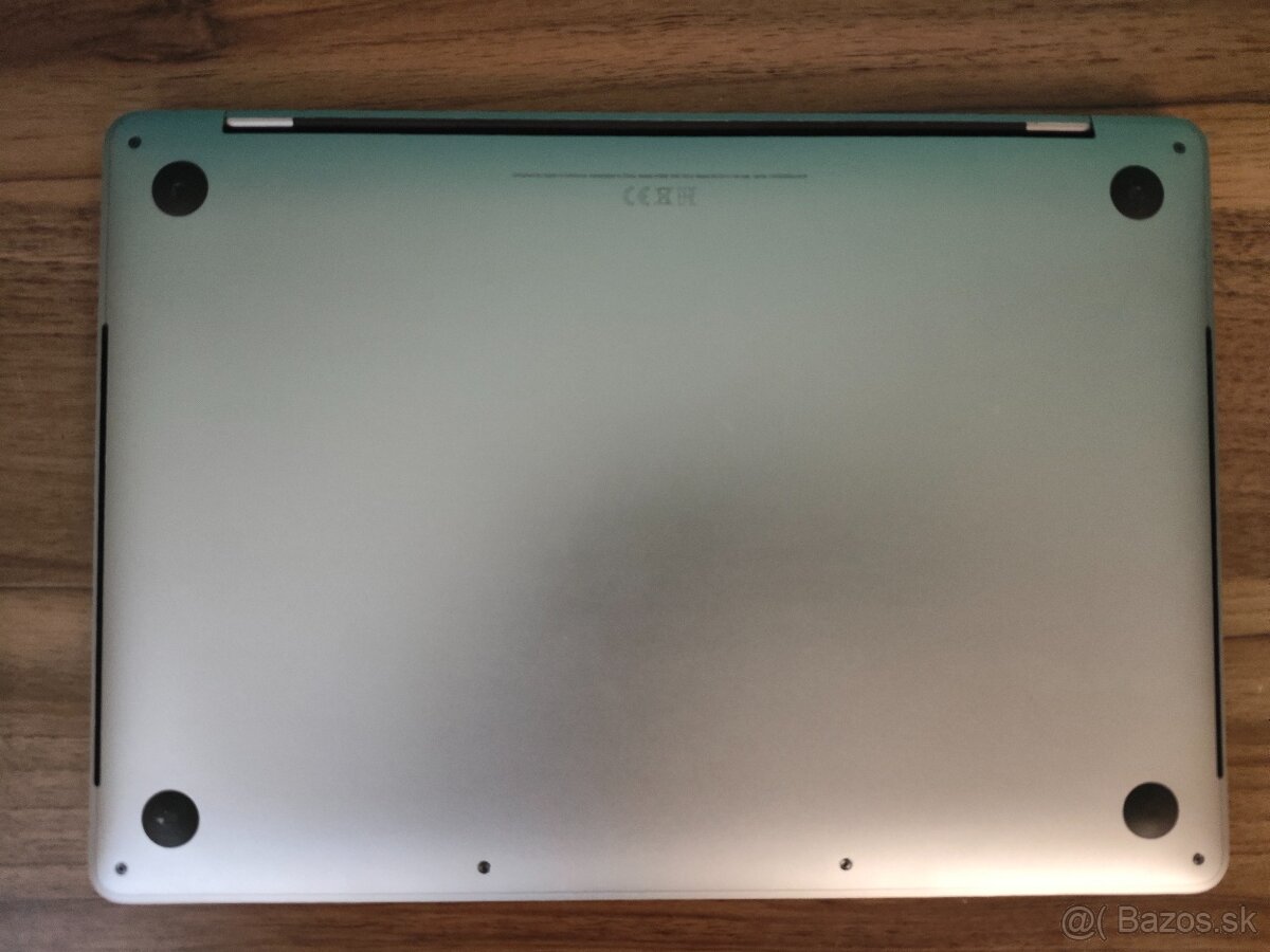Apple MacBook Pro 2018 – i5 / 8GB / 256GB - 7
