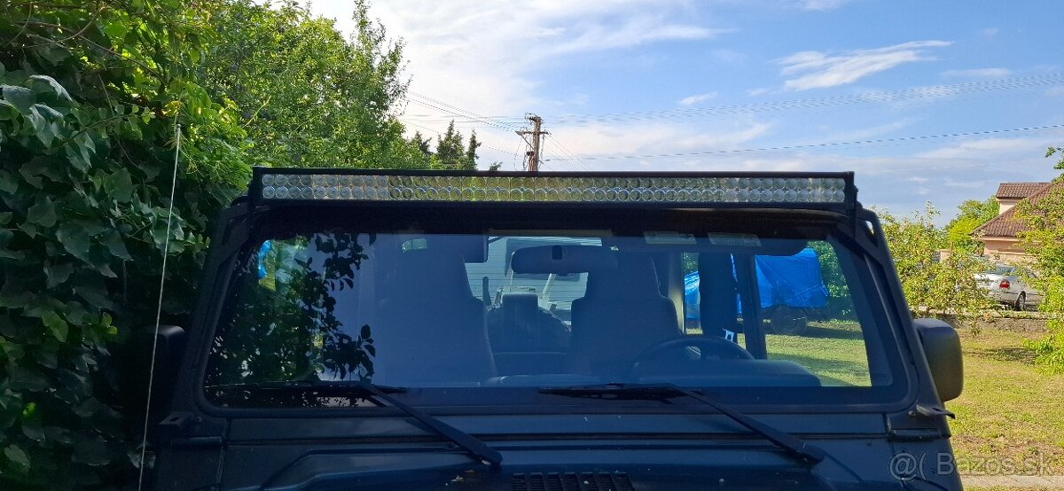 Predám Jeep Wrangler 4L automat. - 7