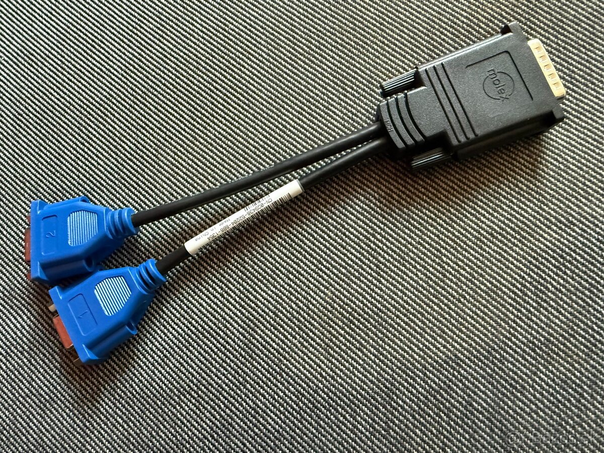 Predám DVI -> VGA Splitter - 7