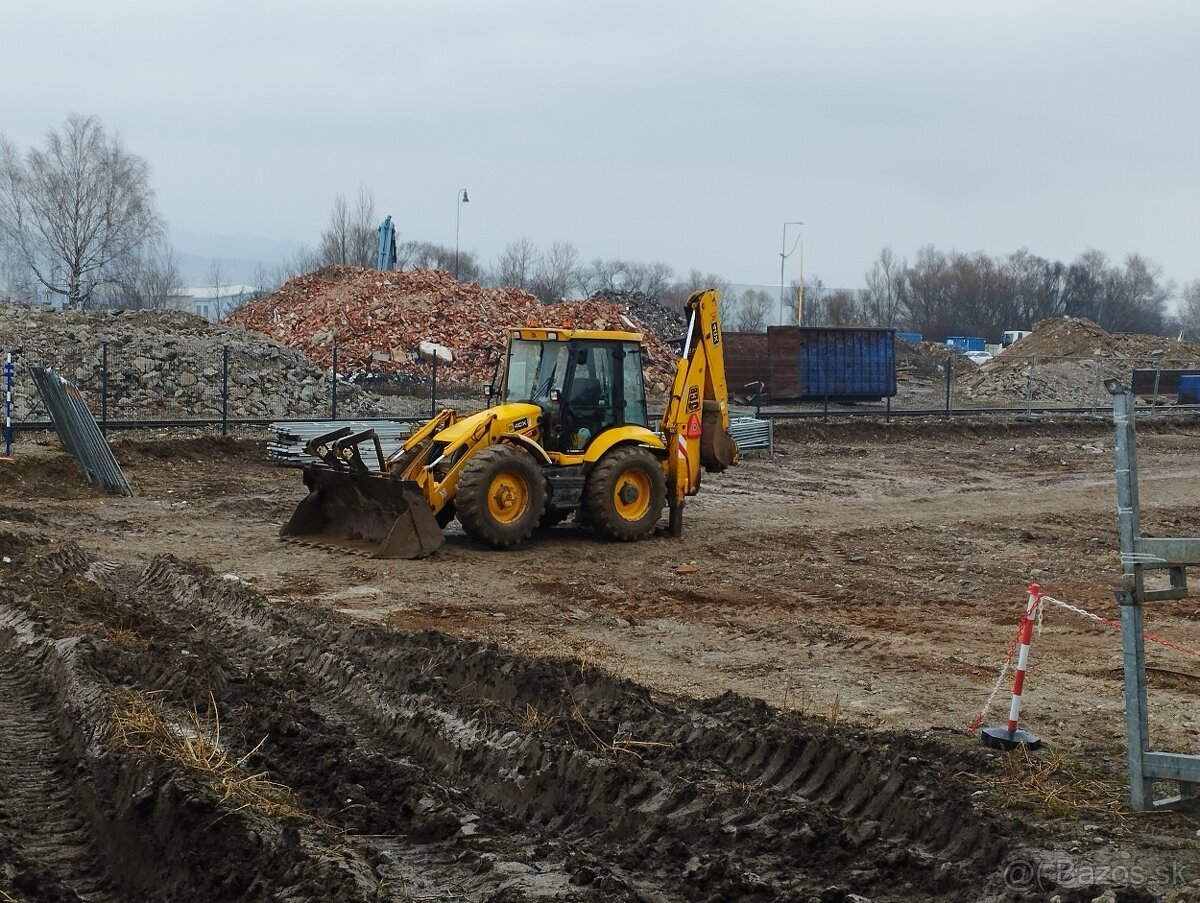 Zemné práce, výkopové práce JCB 4CX. - 7