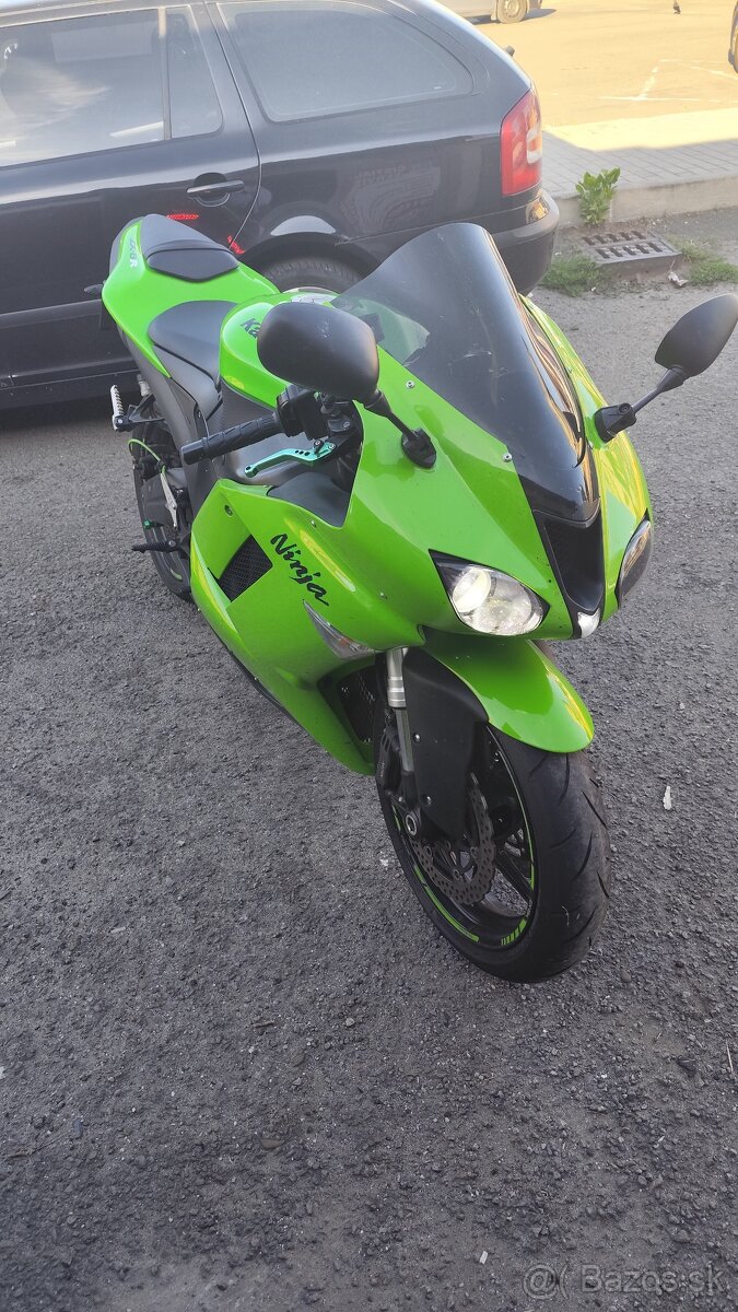 Kawasaki Ninja ZX6-R - 7