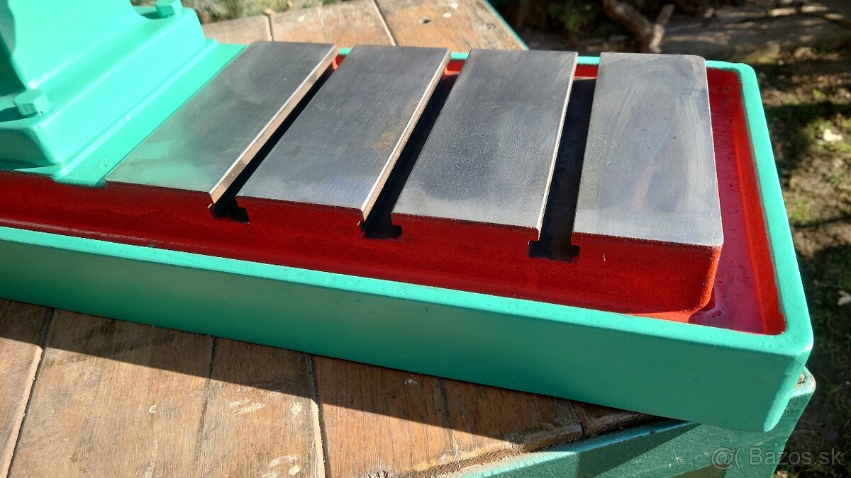 Vŕtačka jihokov SVB 16 - 7