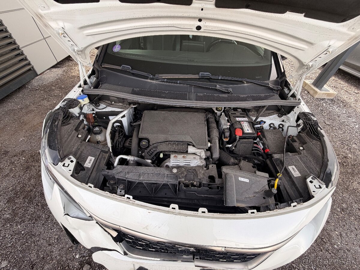 Peugeot 5008 1.2 PureTech 130k GT - 7