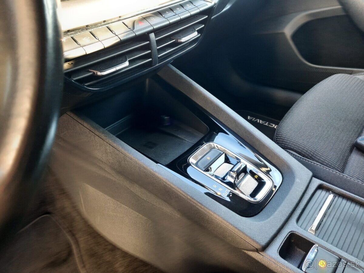 Škoda Octavia Combi Ambition 2,0 TDI 110 kW 7°AP - 7