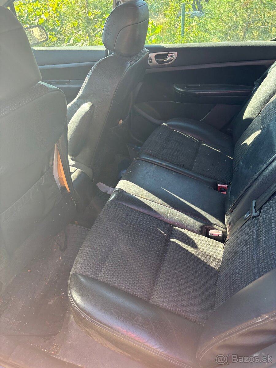 Predám Peugeot 307 - 7