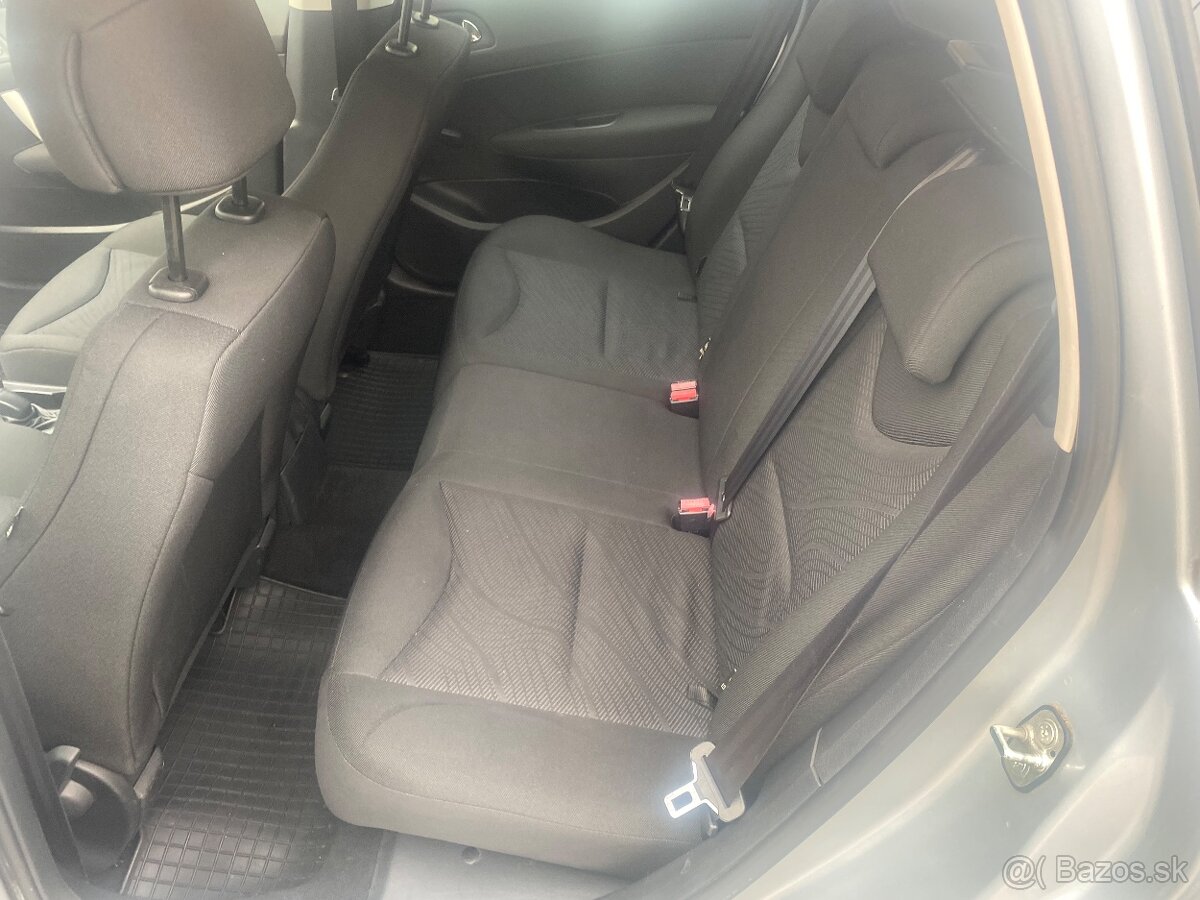 Peugeot 308 Break/SW 1.6 HDi Confort - 7