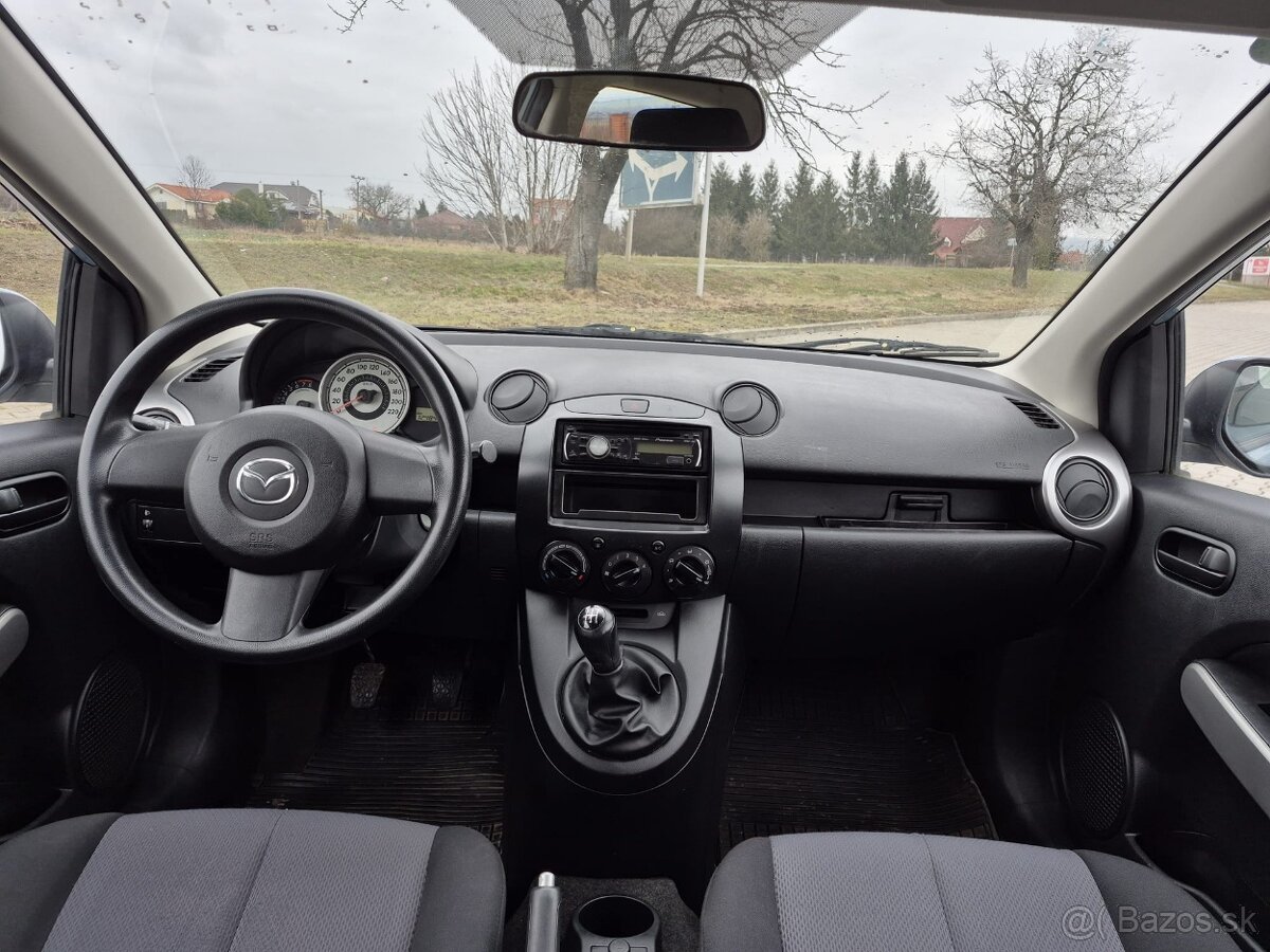 ⭐️ Mazda 2 ... 1,3 16v ...124xxx km - 7