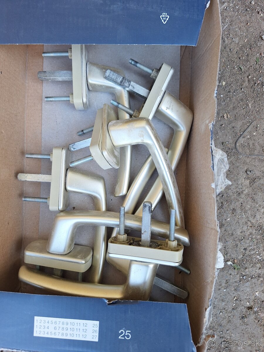 Plastove dvere 1 - 7