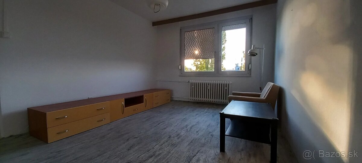Realitný kancelária REALADR s.r.o. - 7