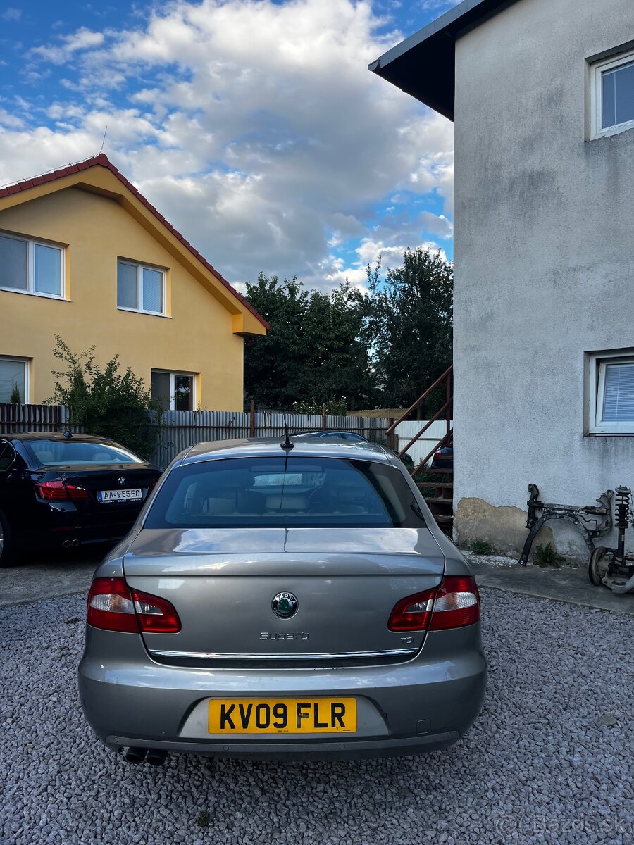 Superb 2,0 TDi 103 kW - 7