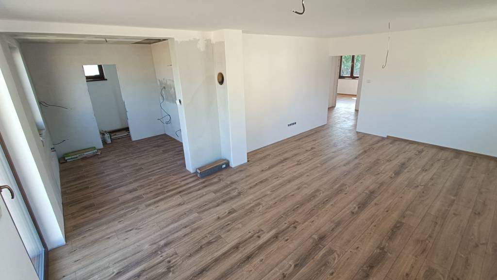 REZERVOVANÉ - RD novostavba obec HRUBOŇOVO - 7