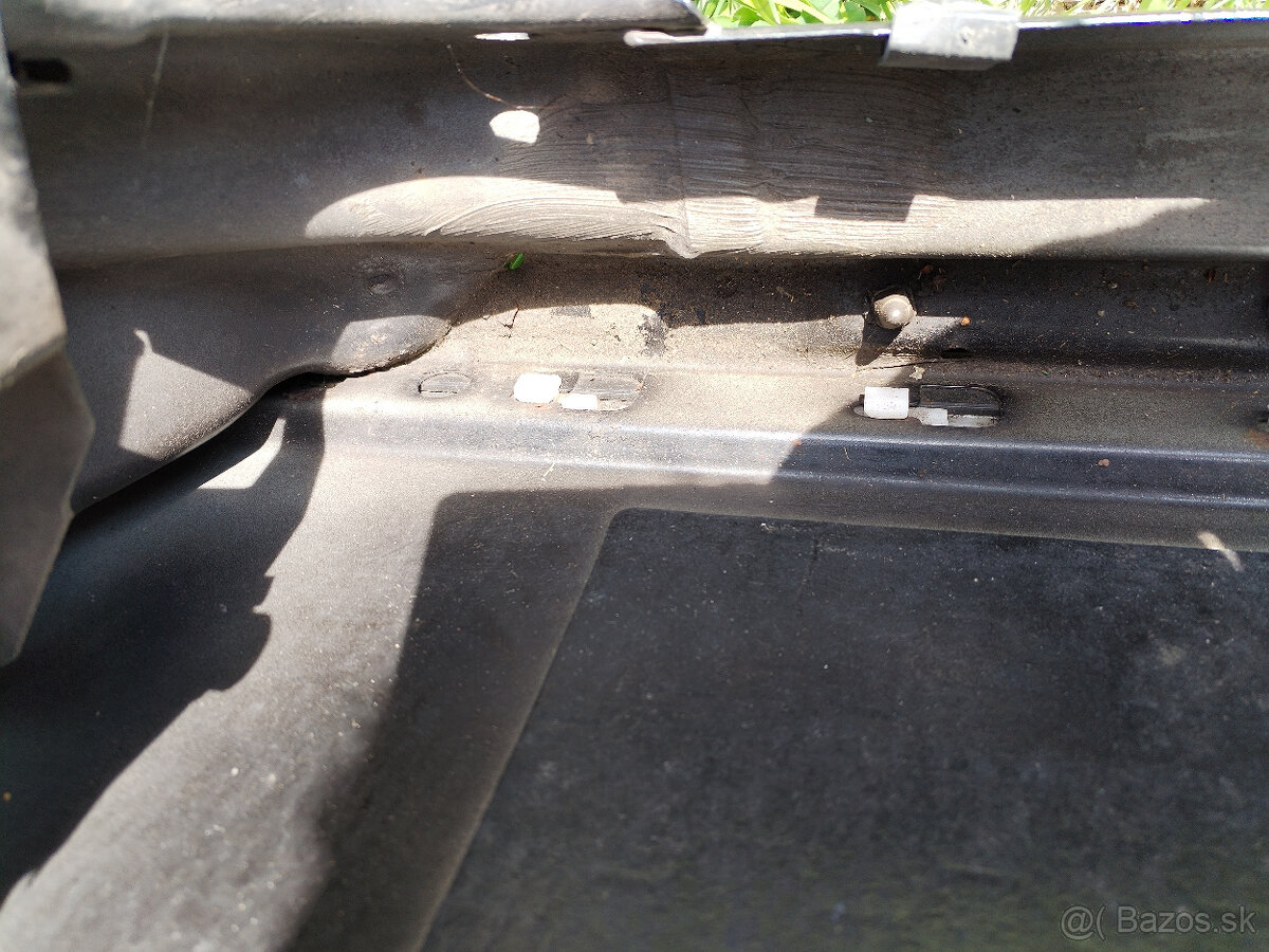 Dvere lavé zadné Audi Allroad C5 4B 1999-2005 - 7