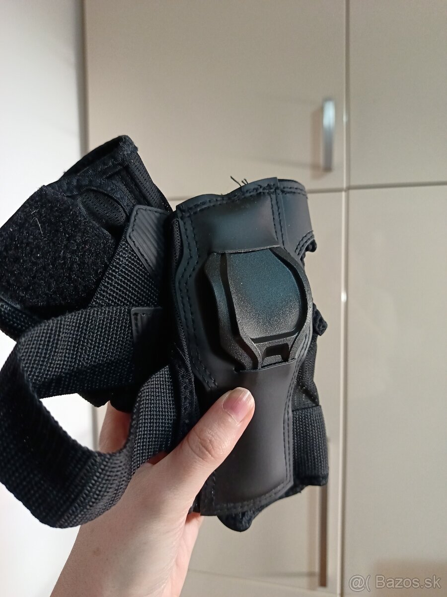 Sada chráničov L - 7