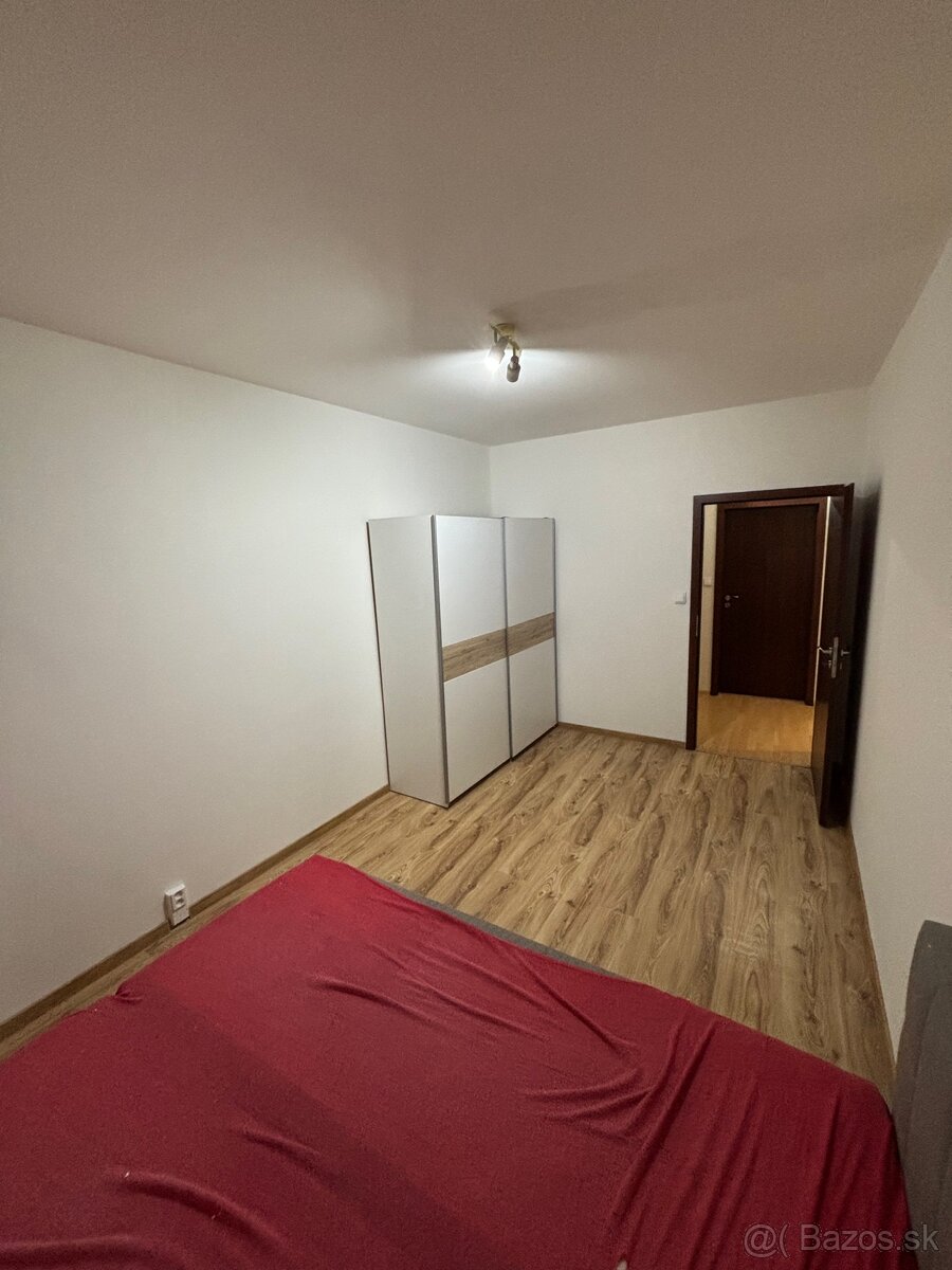 4-izbový byt na prenájom - 7