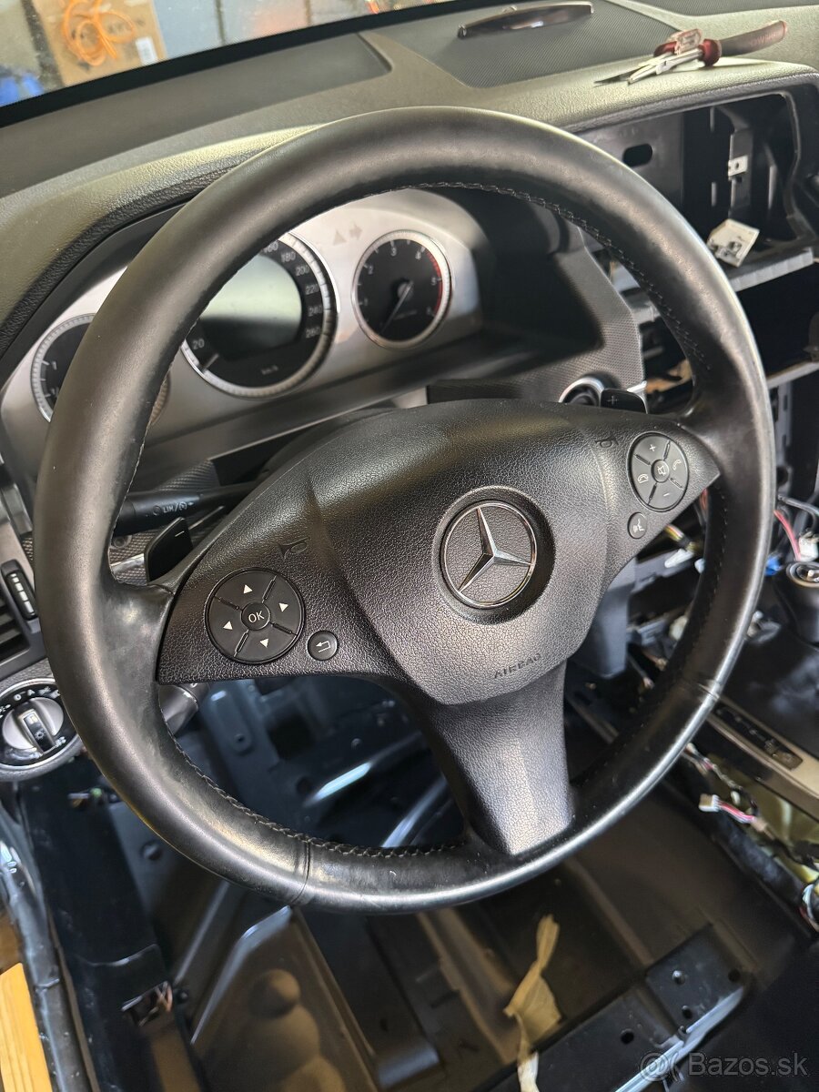 Rozpredam Mercedes GLK 320cdi - 7