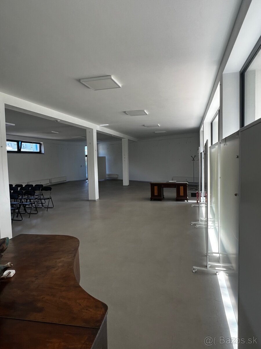 Komerčný priestor na PRENÁJOM - Švermova, BB - 7