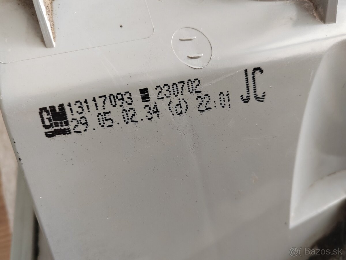 Opel Astra 2 zadné svetlá - 7