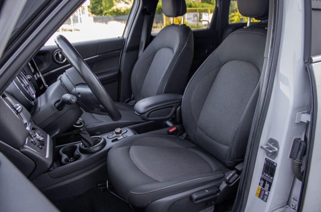 MINI Countryman SE ALL4 Plug-In Hybrid - 7