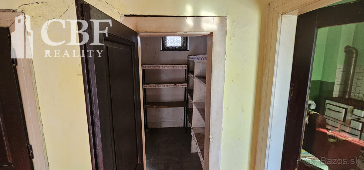 Na predaj dom so stavebným pozemok v malebnej obci Ardovo - 7