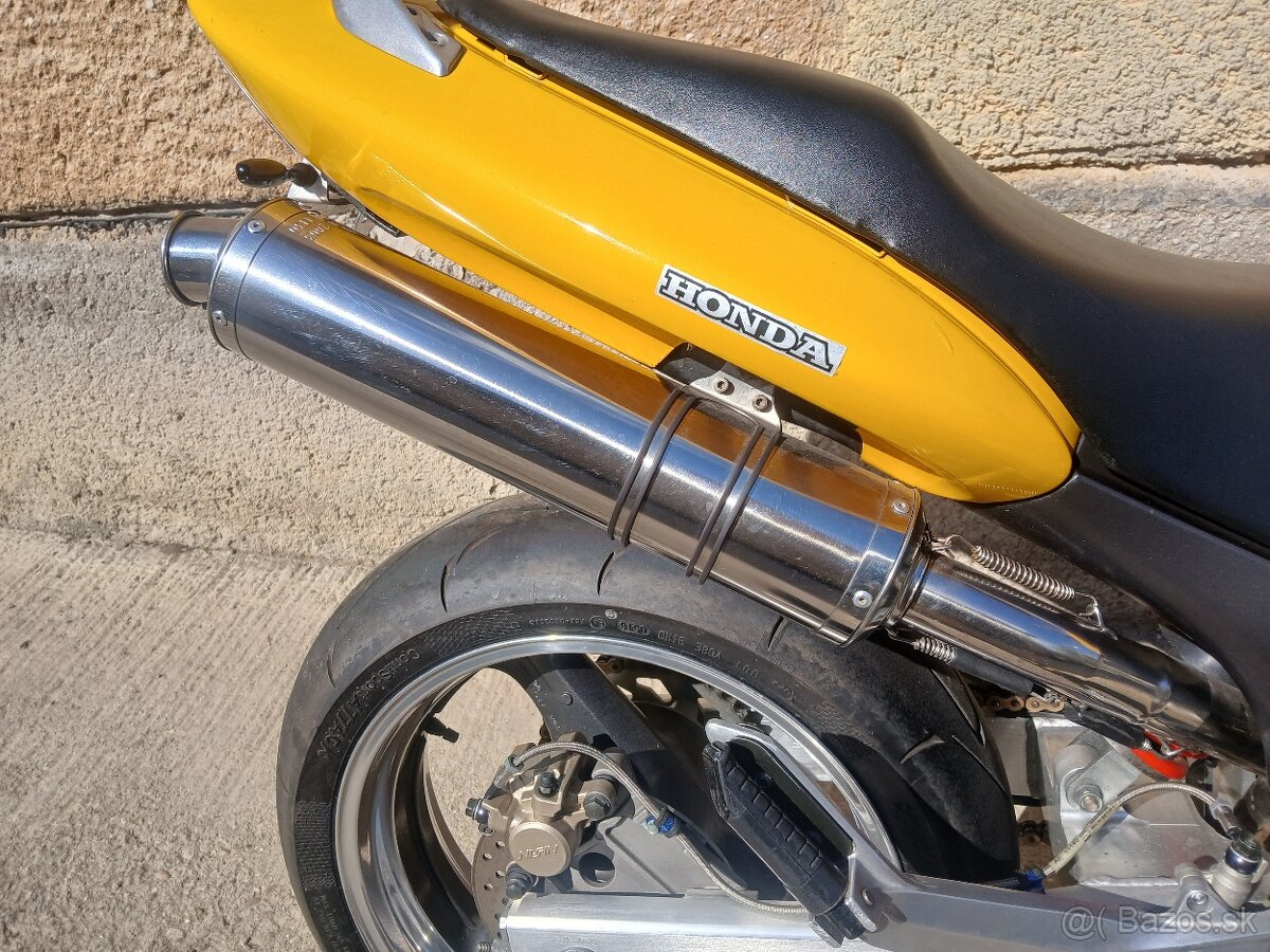 Honda CB600F Hornet - 7